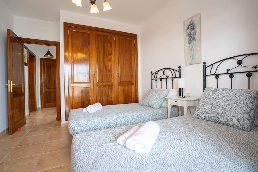Beautiful Home In Lanzarote 5 Mins From Marina Коста Бланка Экстерьер фото