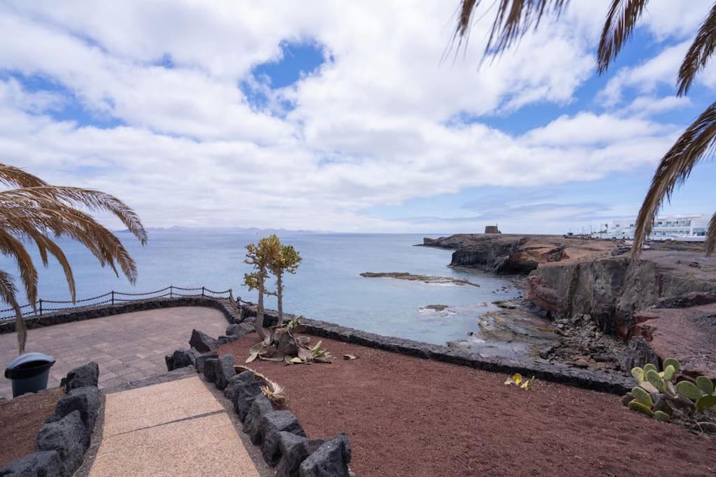 Beautiful Home In Lanzarote 5 Mins From Marina Коста Бланка Экстерьер фото