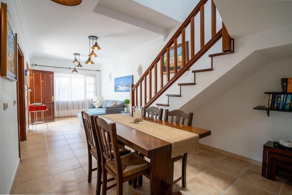 Beautiful Home In Lanzarote 5 Mins From Marina Коста Бланка Экстерьер фото