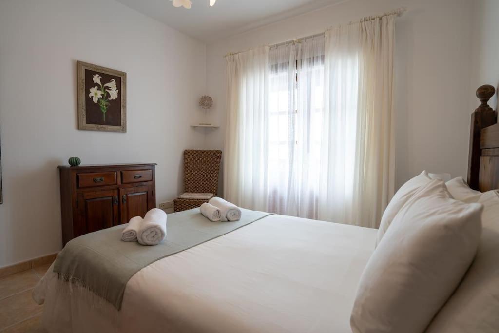 Beautiful Home In Lanzarote 5 Mins From Marina Коста Бланка Экстерьер фото
